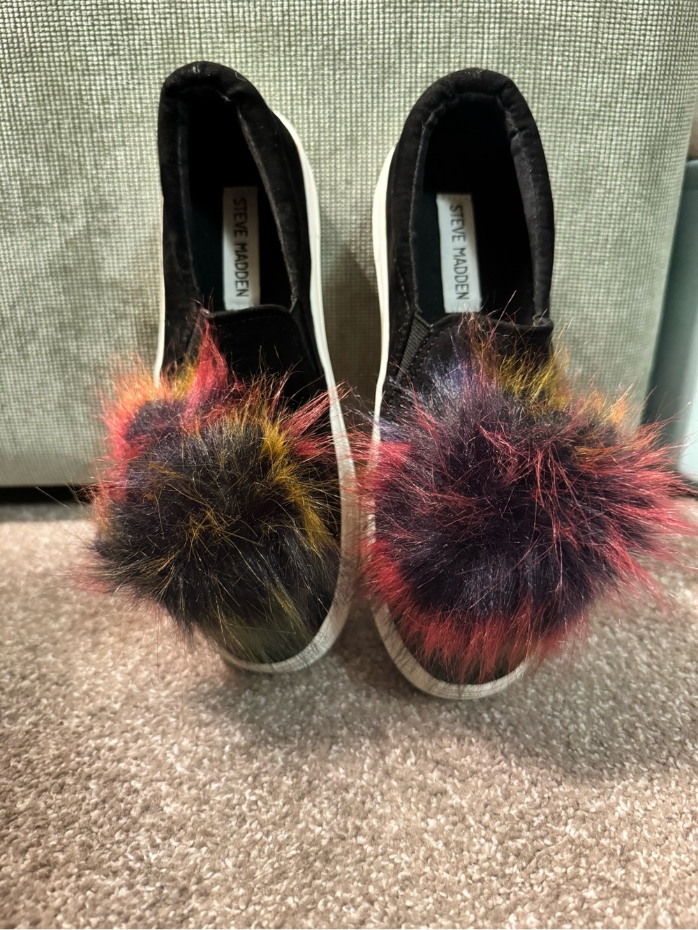 Steve Madden - Picture 6 of 7